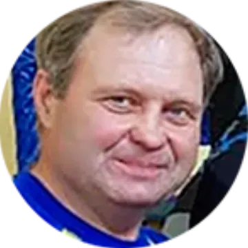 Official portrait of Mr. Volodymyr Yashchuk